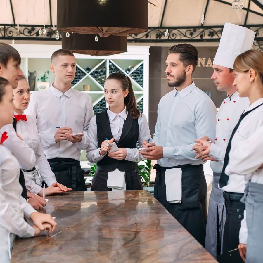 restaurant formation personnel serveur